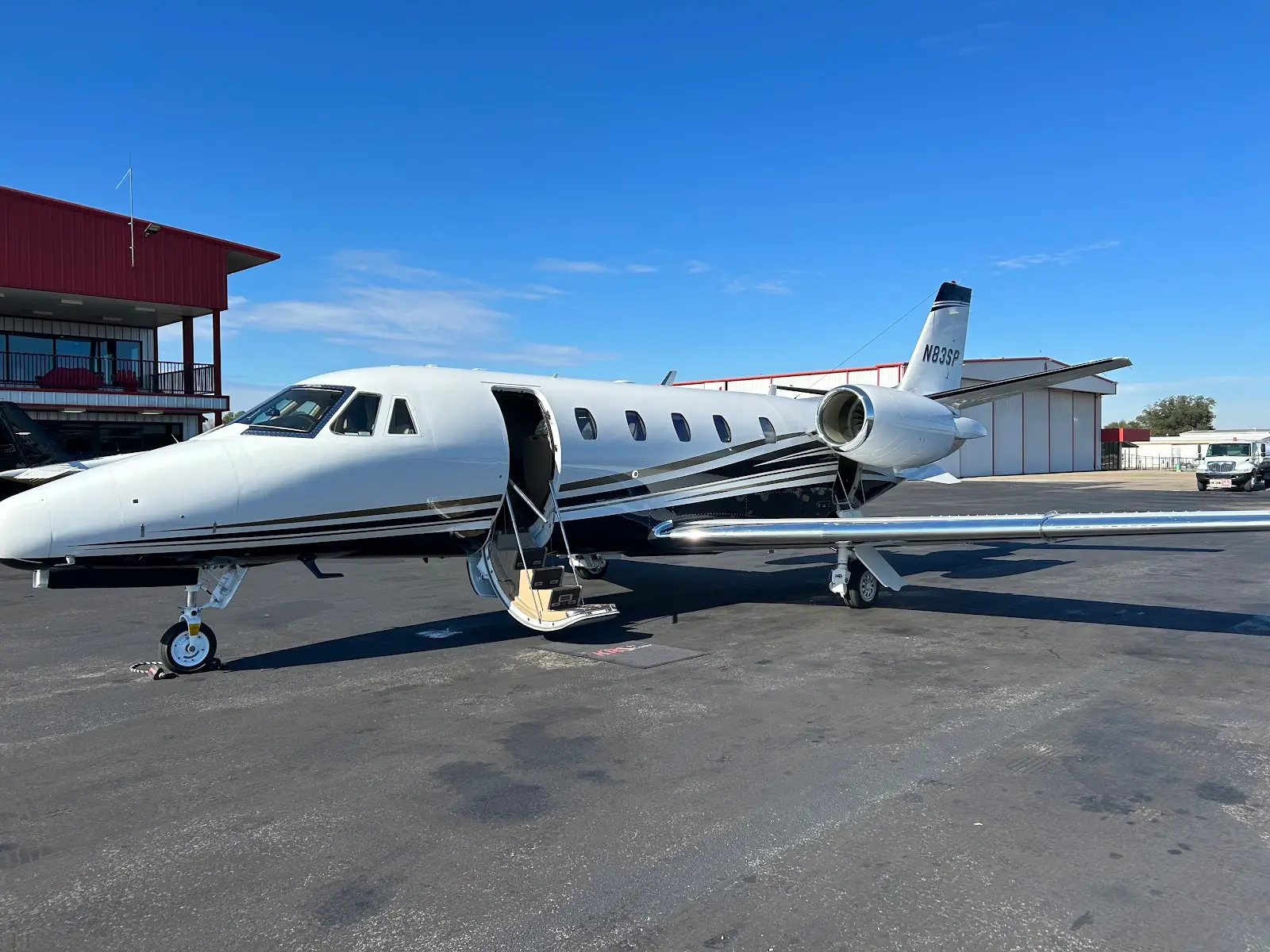 Cessna Citation Excel N83SP operated by First AV Group, LLC photo 4