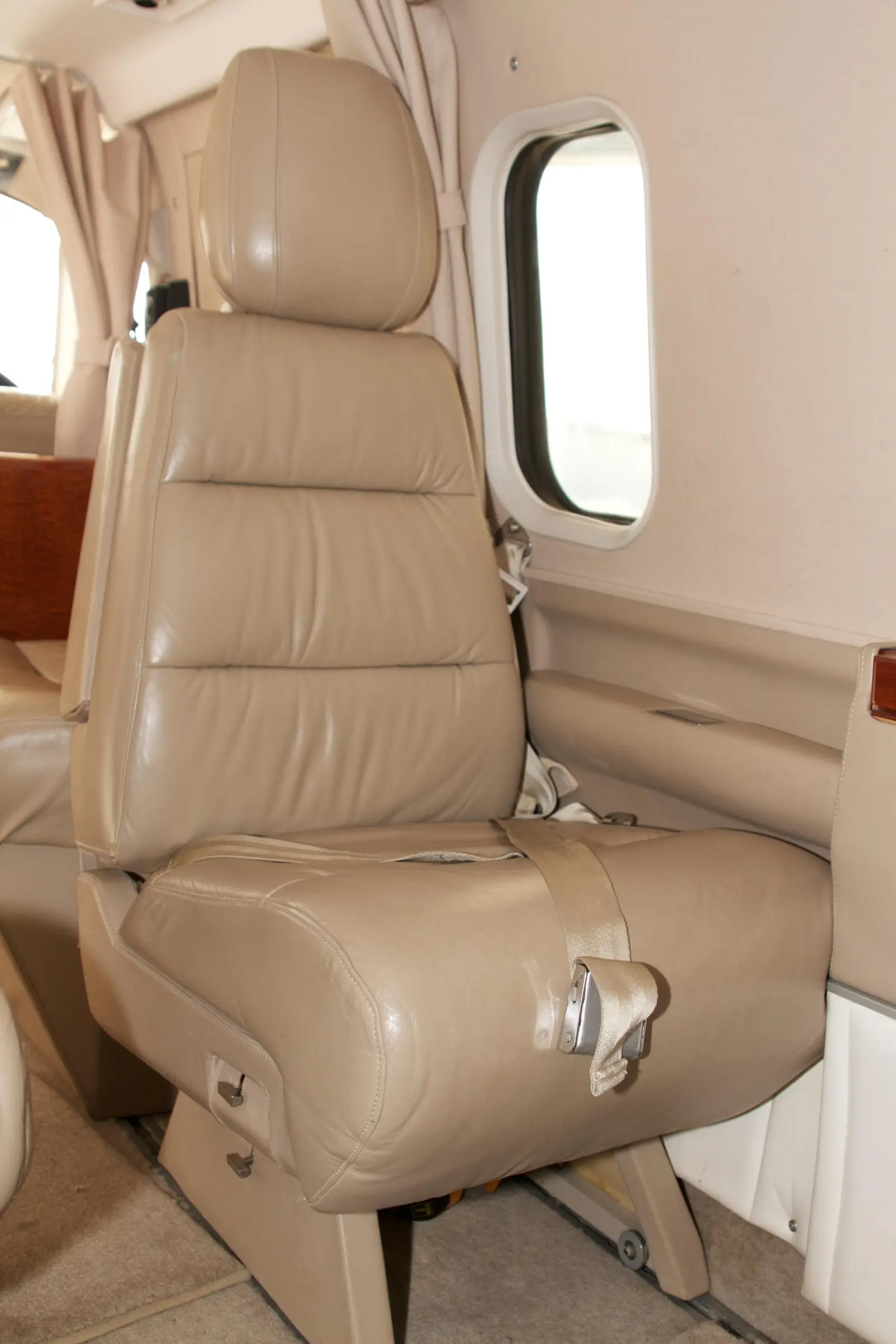 Aero Commander 690 N840TW operated by Clearwater Air, Inc. photo 5