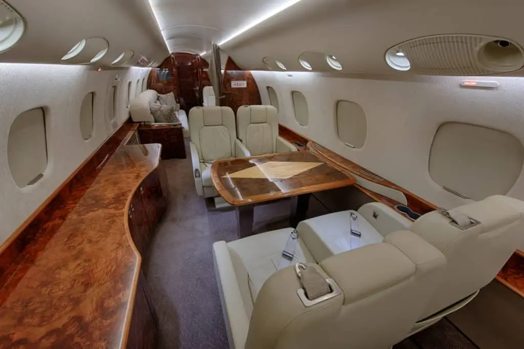 Gulfstream G450 N844SJ operated by Solairus Aviation photo 3