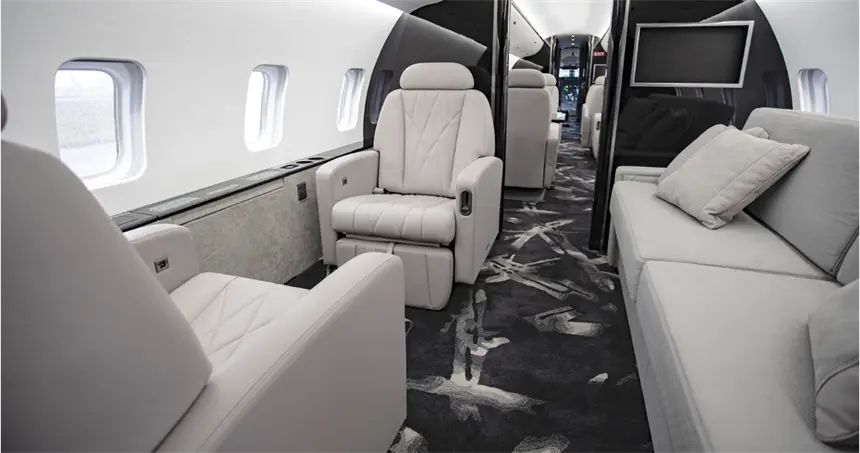 Bombardier Challenger 850 N850NB operated by Maine Aviation Aircraft Charter, LLC. photo 4