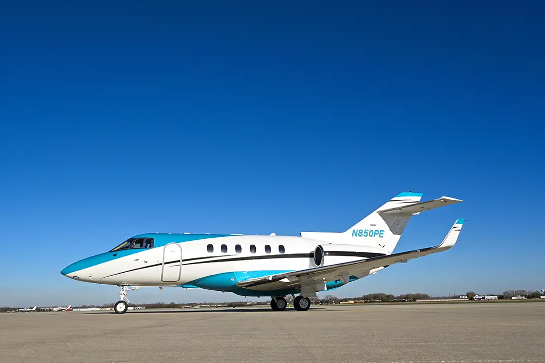Beechcraft Hawker 850XP N850PE operated by Integrated Flight Resources, Inc., KDPA, exterior