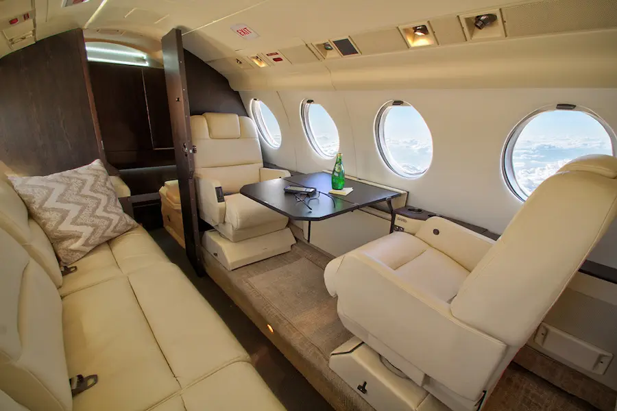 Dassault Falcon 50 N850RA operated by Royal Air Freight, Inc, KPTK photo 3