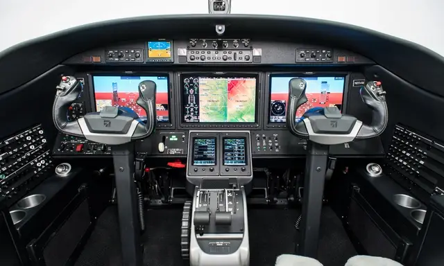 Cessna Citation CJ3 N85VM operated by Thrive Aviation photo 3