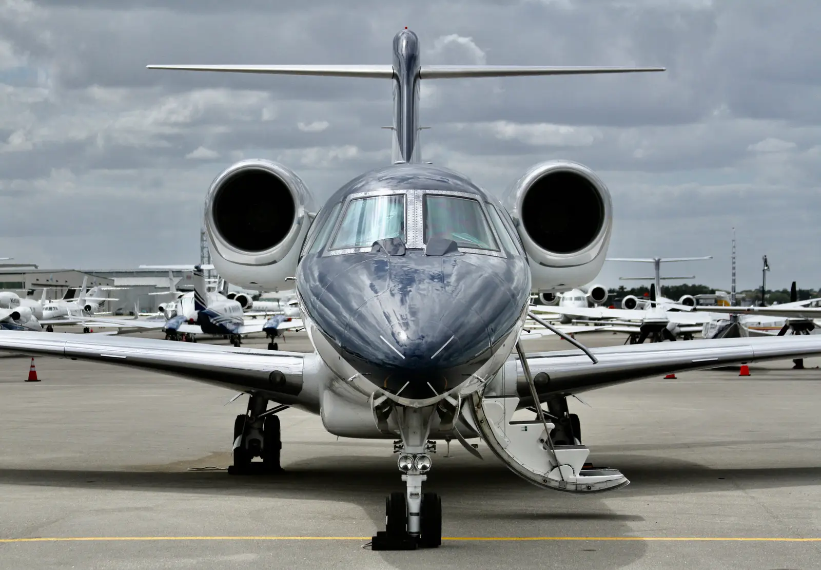 Cessna Citation X N868DM operated by Charter Airlines, LLC photo 6
