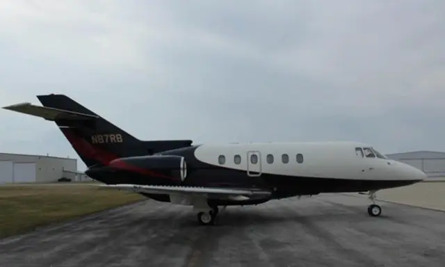 Beechcraft Hawker 800XP N87RB operated by Jet Access Aviation photo 3