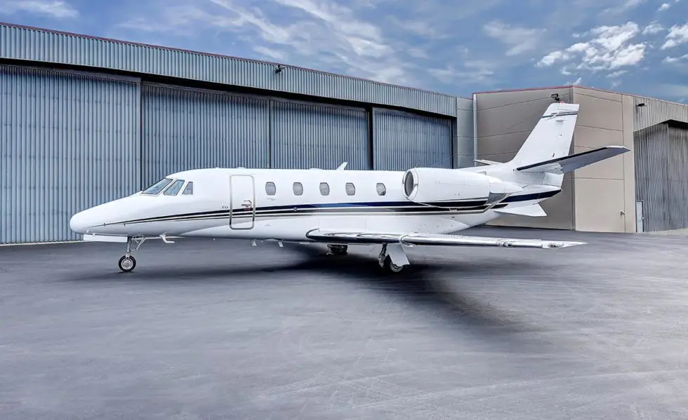 Cessna Citation Excel N880P operated by Erin Air, Inc. photo 4