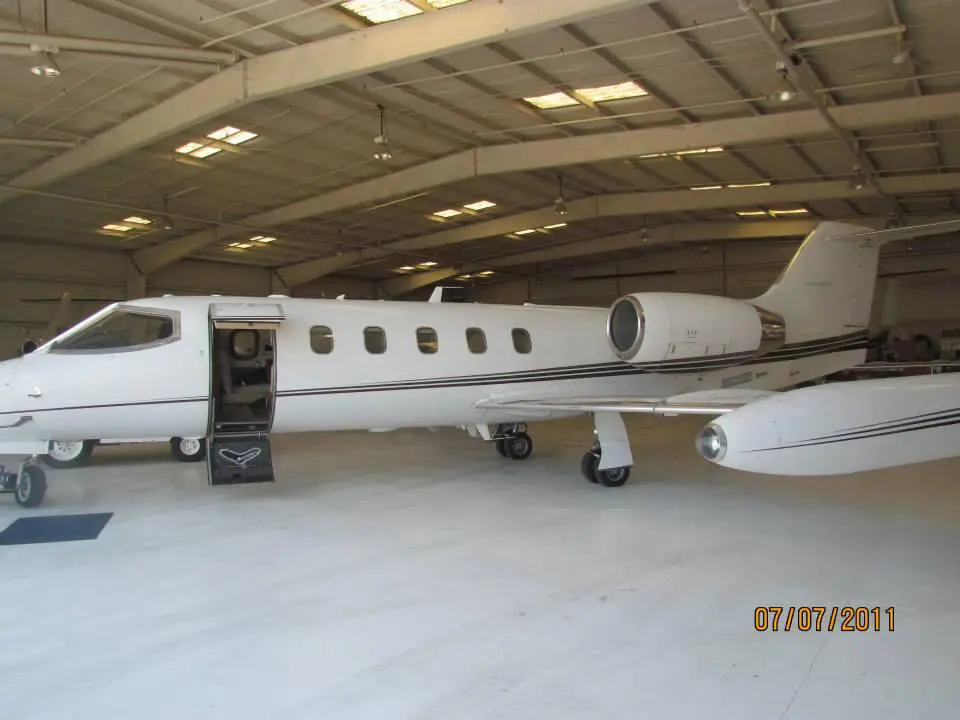 Bombardier Learjet 35 N882SC operated by ATI Jet Executive Charter, KELP photo 4