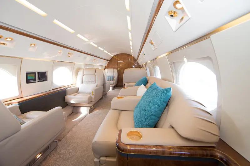 Gulfstream IV-SP N889CG operated by Pegasus Elite Aviation, Inc. photo 5