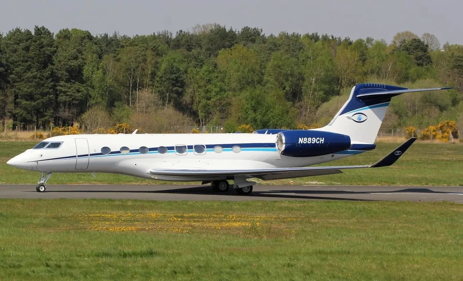 Gulfstream G650 N889CH operated by Pegasus Elite Aviation, Inc., exterior