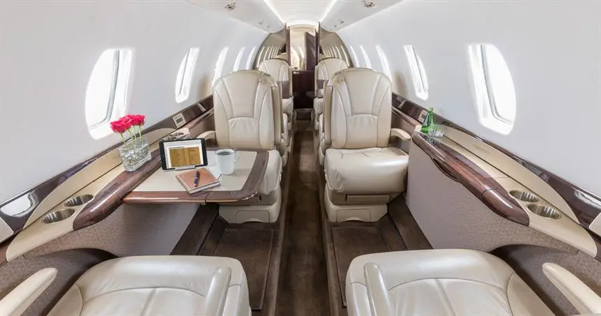 Cessna Citation Sovereign N88JJ operated by Advanced Air, Inc, KSNA photo 2