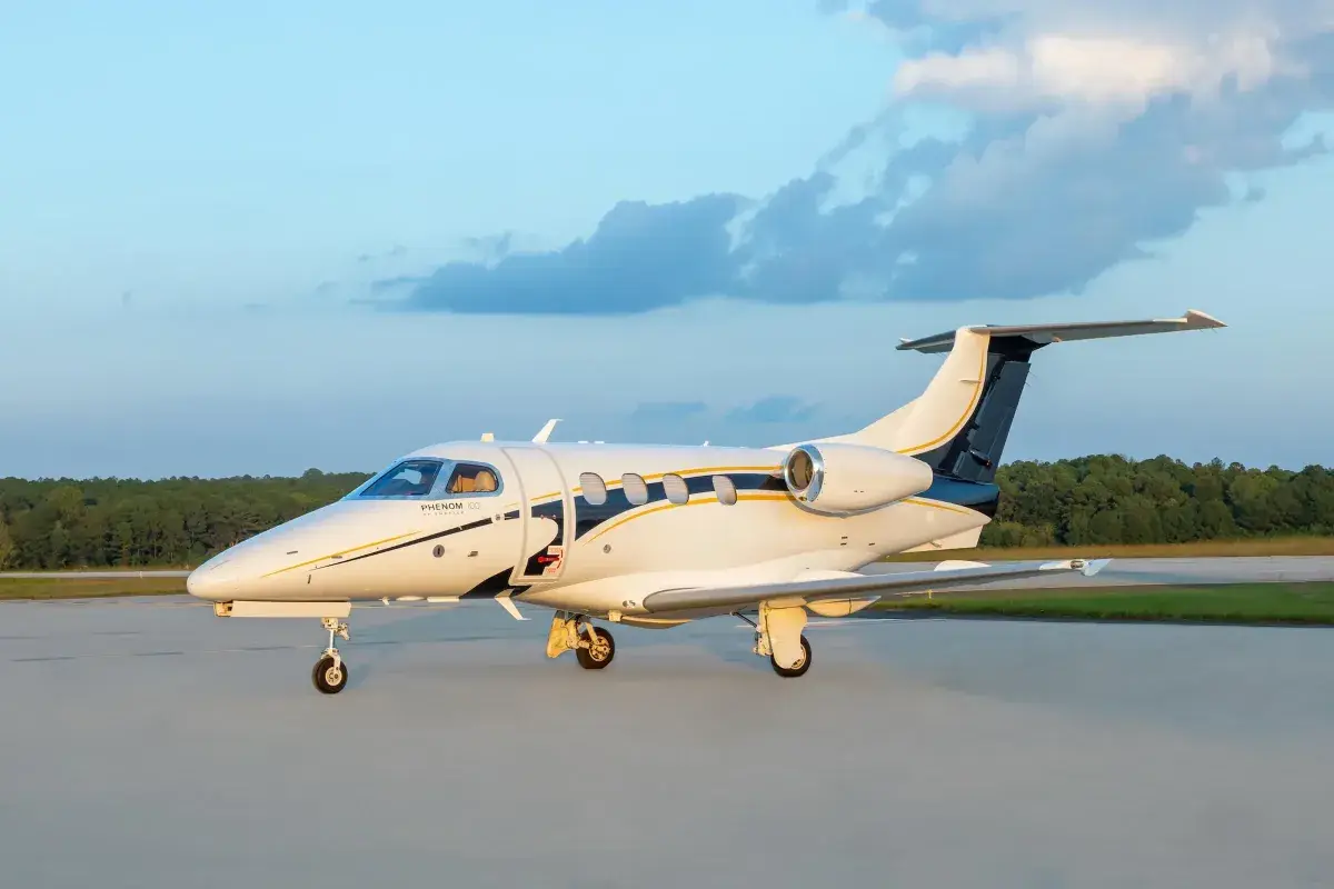 Embraer Phenom 100 N88LV