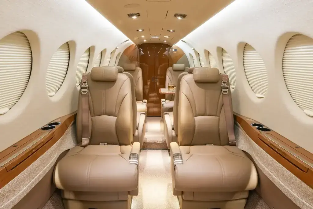 Beechcraft King Air 360 N8MD operated by Sun Air Jets photo 2
