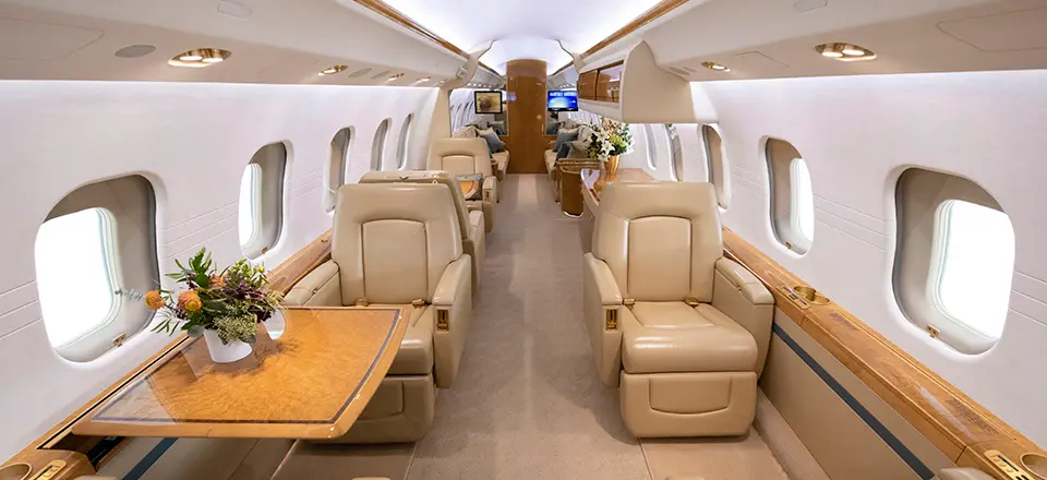 Bombardier Global Express XRS N900SW operated by Solairus Aviation photo 5