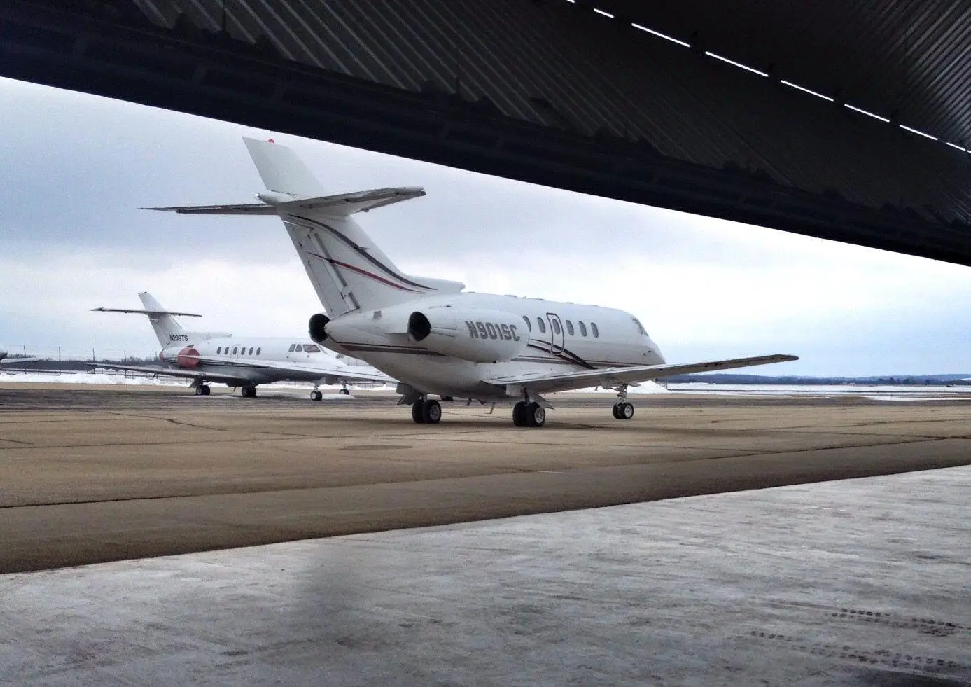 Beechcraft Hawker 800XP N901SC operated by SC Aviation Inc., KJVL, exterior