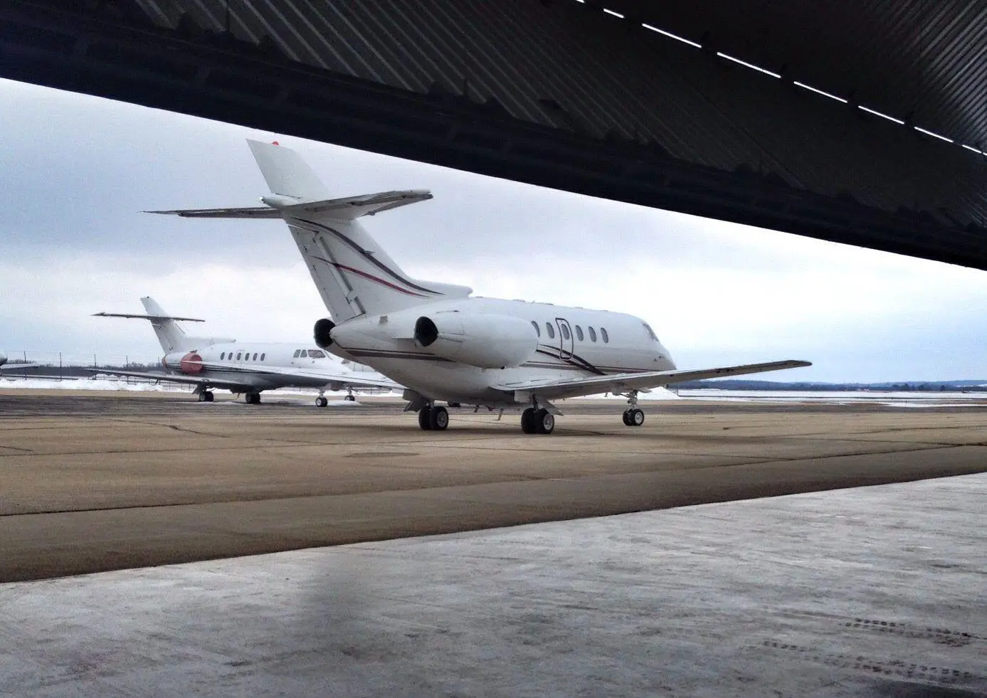 Beechcraft Hawker 800XP N901SC operated by SC Aviation Inc., KJVL photo 2
