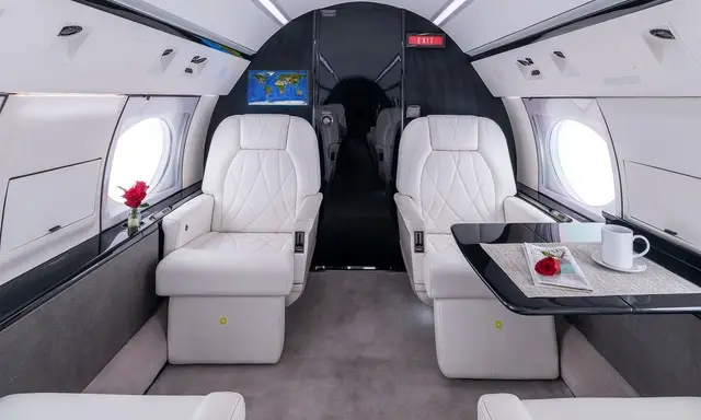 Gulfstream IV-SP N905LP operated by Clay Lacy Aviation, Inc. photo 3