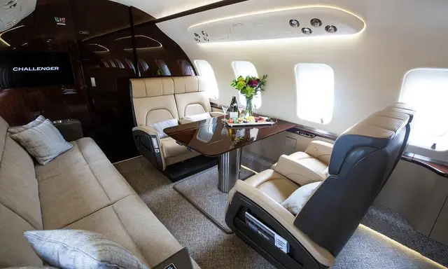 Bombardier Challenger 650 N90KC operated by Elevate Jet, LLC photo 3