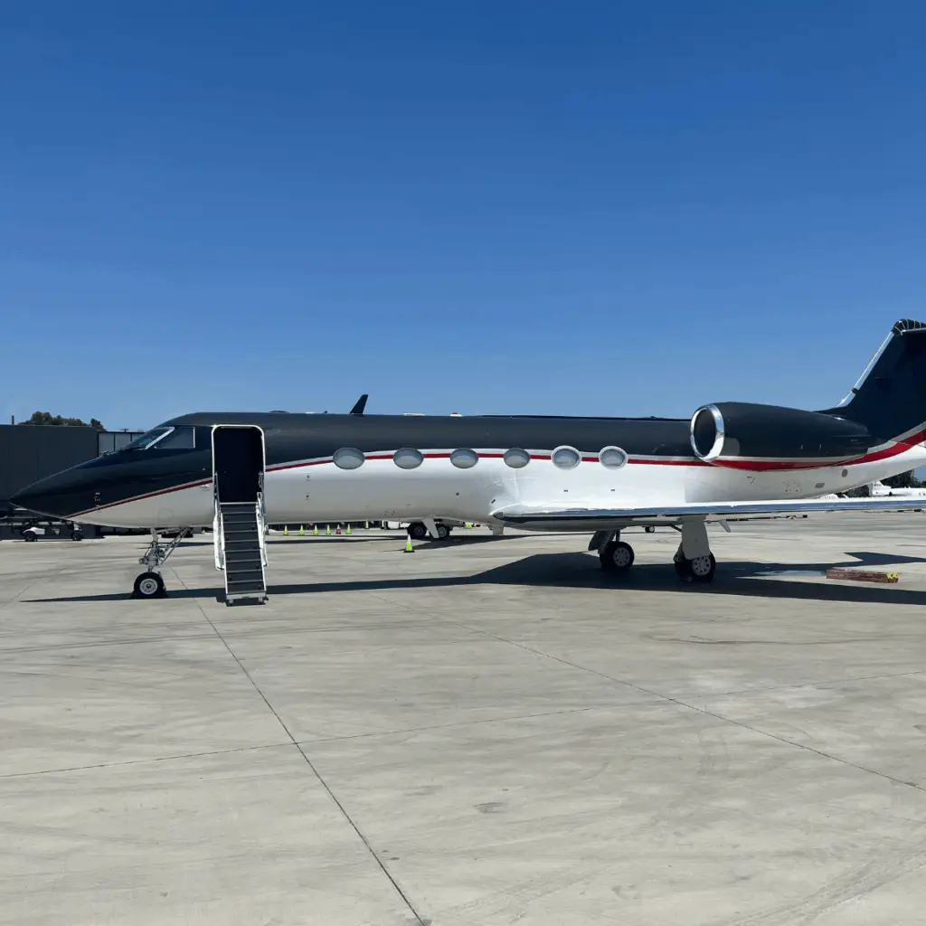 Gulfstream IV N90RG