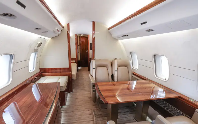 Bombardier Global 6000 N9103J operated by Planet 9 Private Air ("P9PA") photo 5