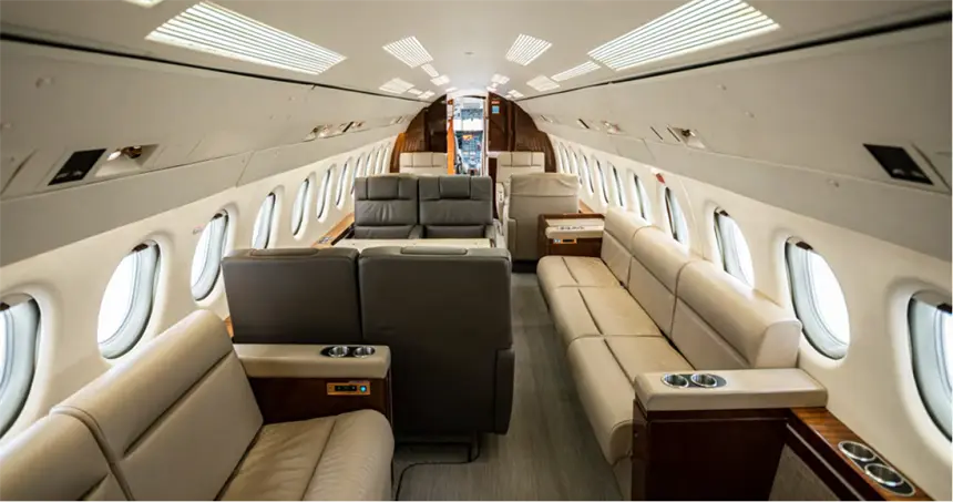 Dassault Falcon 900B N910JW operated by Club Jet Charter, LLC photo 6