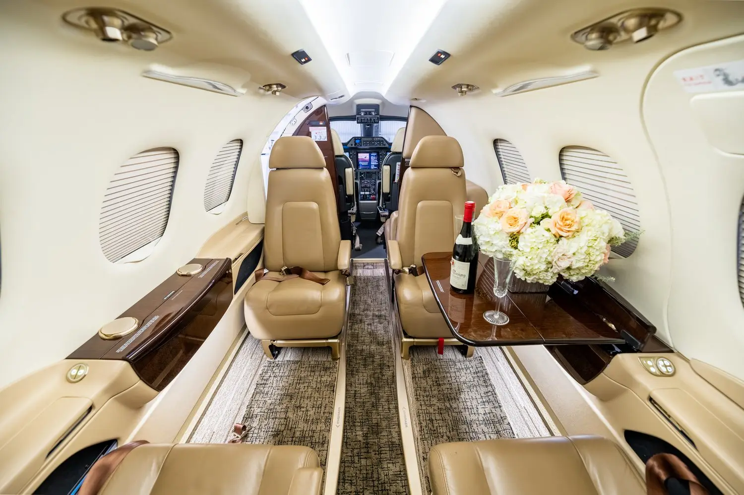 Embraer Phenom 100 N914EG operated by Air 7 LLC photo 2