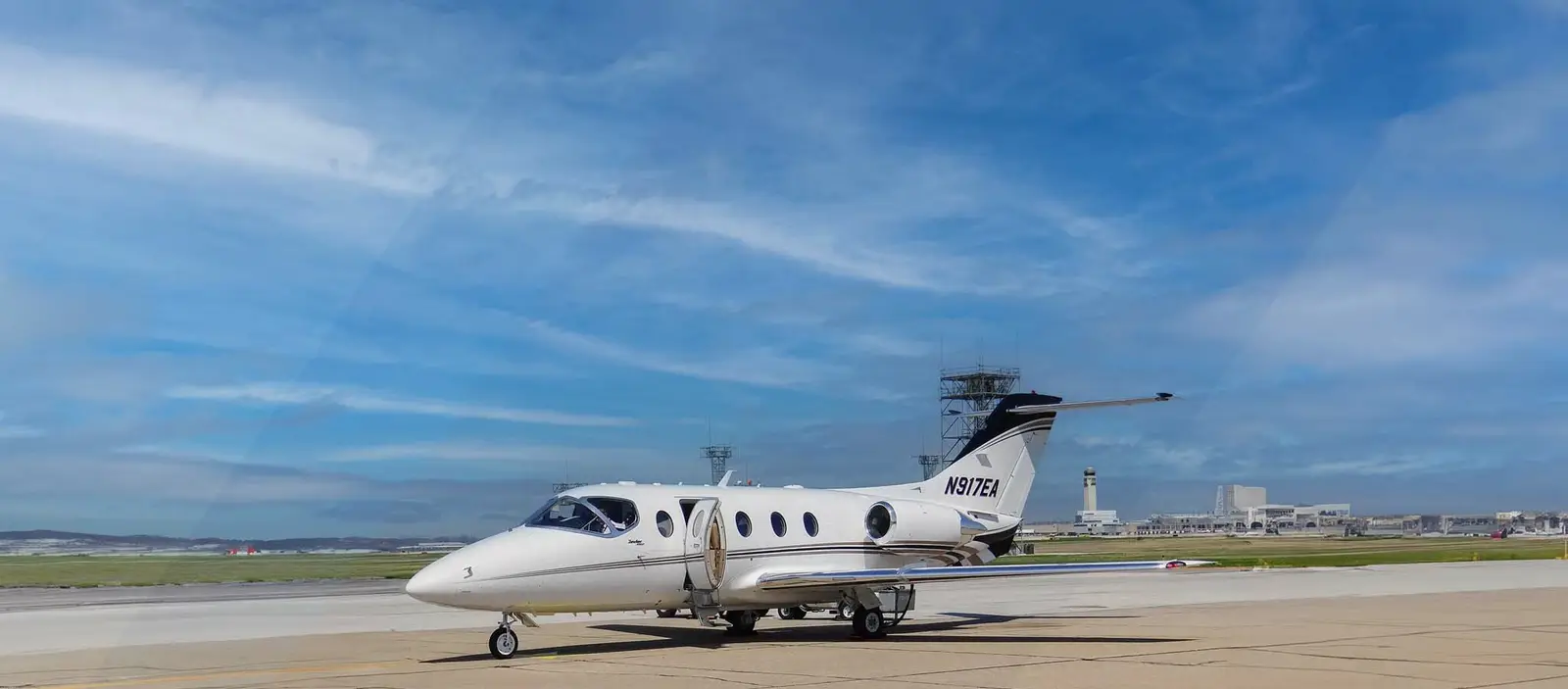 Beechcraft Beechjet 400A N917EA operated by Sky Quest, LLC, KCLE, exterior