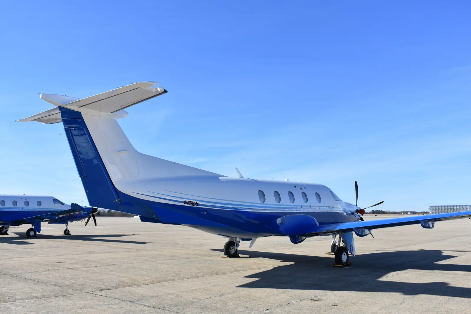 Pilatus PC-12/47 NG N918AF operated by Cobalt Air, LLC photo 2