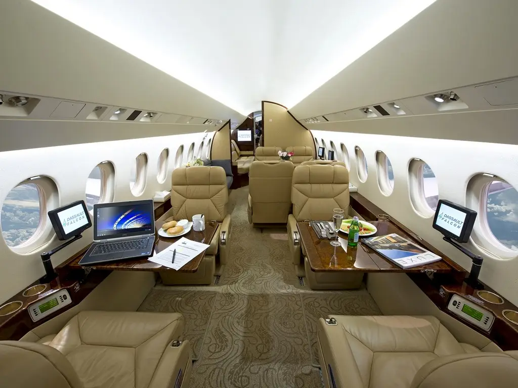 Dassault Falcon 900EX EASy N918JM operated by Jet Aviation photo 2