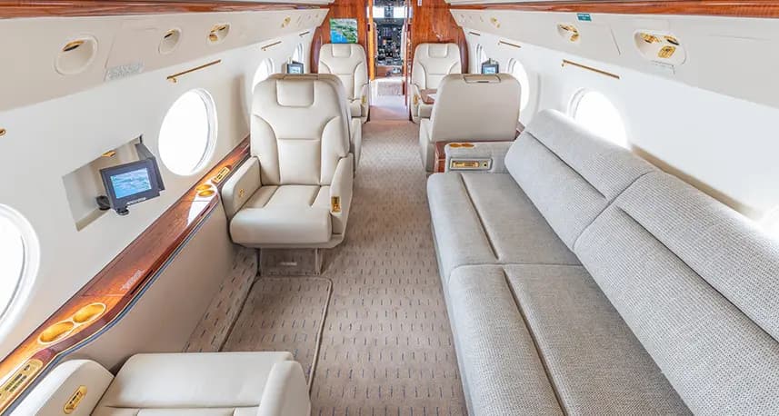 Gulfstream IV N91JS operated by Carlisle Air Group photo 5