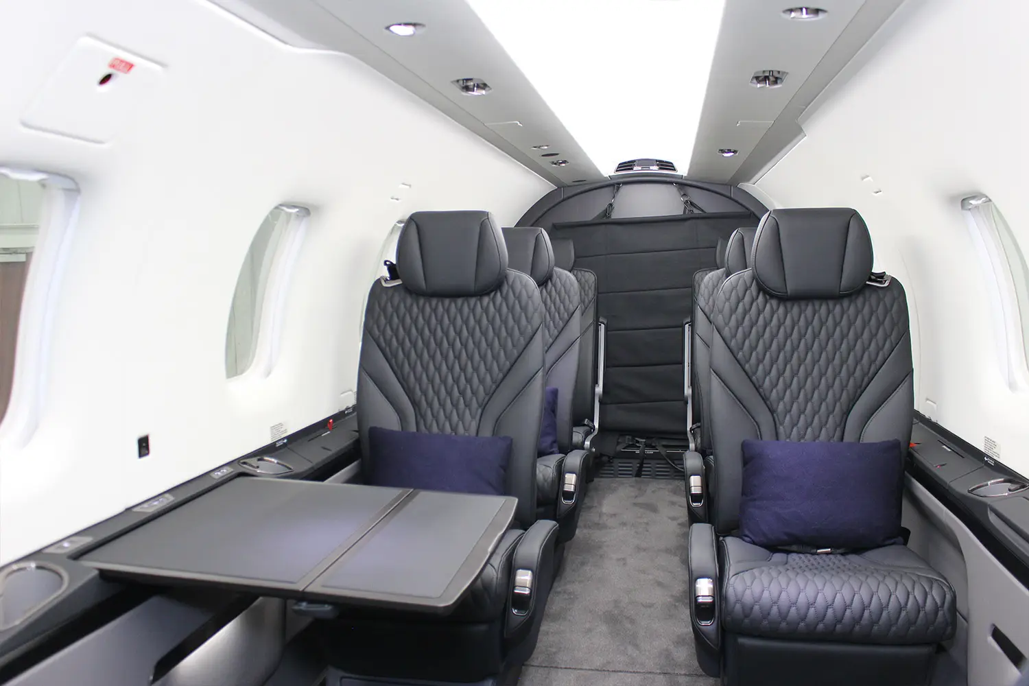 Pilatus PC-12/47 NG N91RL operated by Executive Fliteways photo 3
