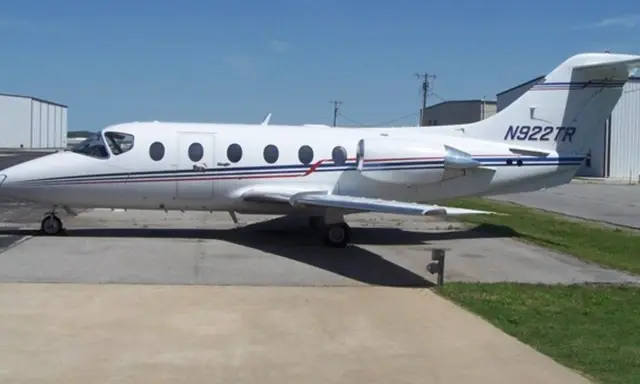 Beechcraft Beechjet 400A N922TR
