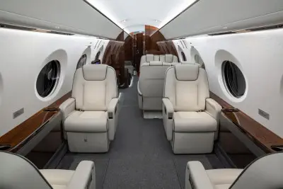 Gulfstream GVII-G600 N923N operated by Nicholas Air photo 2