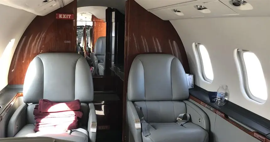 Bombardier Learjet 60 N924PS operated by ATI Jet Executive Charter photo 3