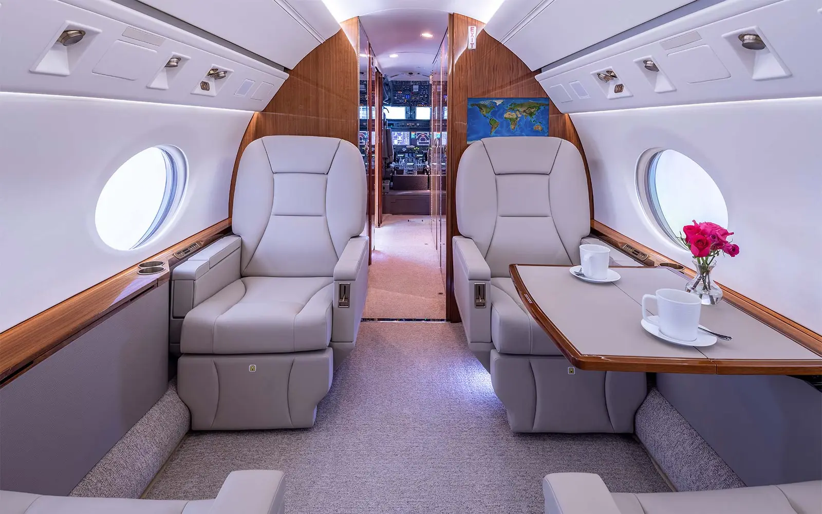 Gulfstream G550 N928NJ operated by STA Jets photo 5