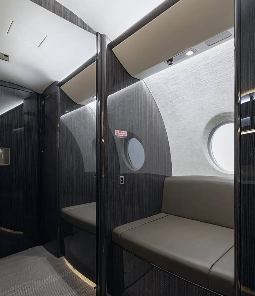 Gulfstream G280 N92FT operated by Western Air Charter, Inc, KJAX photo 6