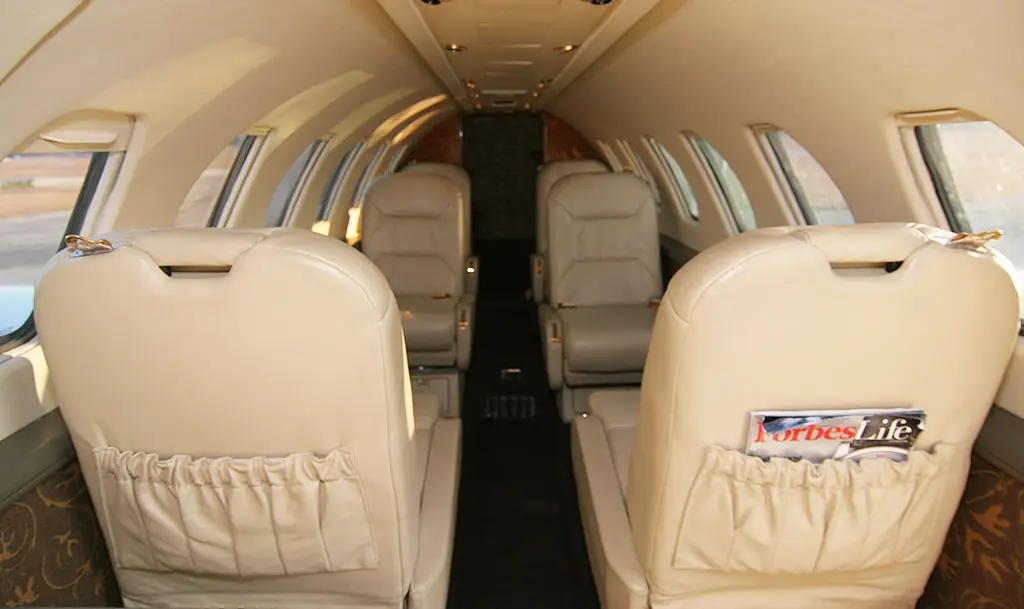 Cessna Citation V N939TW operated by Gulf Atlantic Airways, Inc., KGNV photo 3