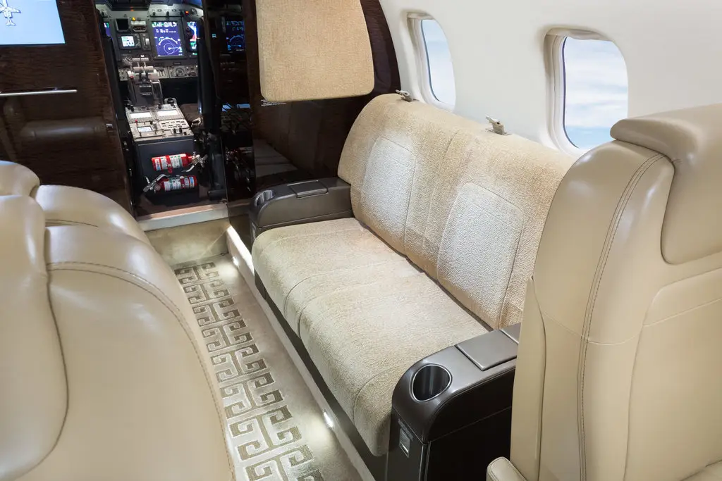 Bombardier Learjet 60XR N93EW operated by Flightworks photo 3