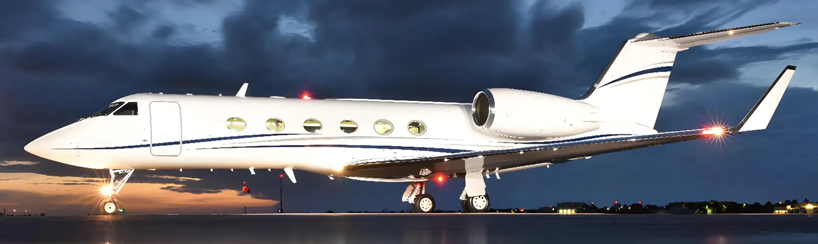 Gulfstream IV N93QQ operated by Hera Flight photo 6