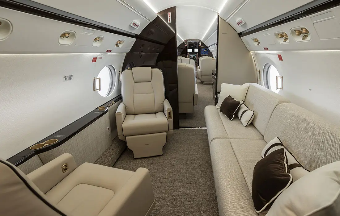 Gulfstream G550 N945TM operated by SpiritJets, LLC photo 5