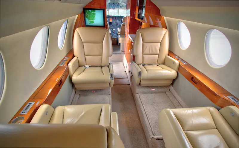 Dassault Falcon 50 N950RA operated by Royal Air Freight, Inc, KPTK photo 5