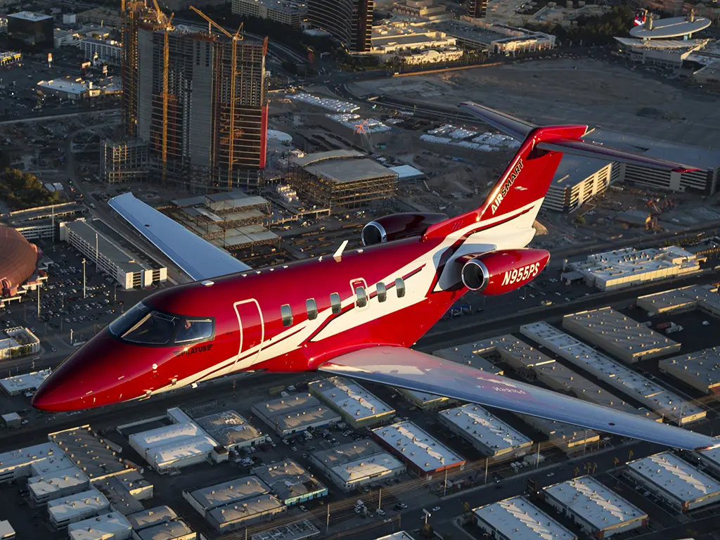 Pilatus PC-24 N955PS operated by Steelman Aviation Inc (AirSmart) photo 5