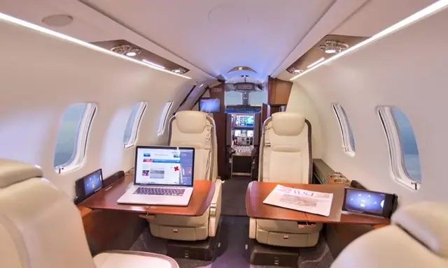 Bombardier Learjet 70 N959RP operated by Northern Jet Management, Inc. photo 2