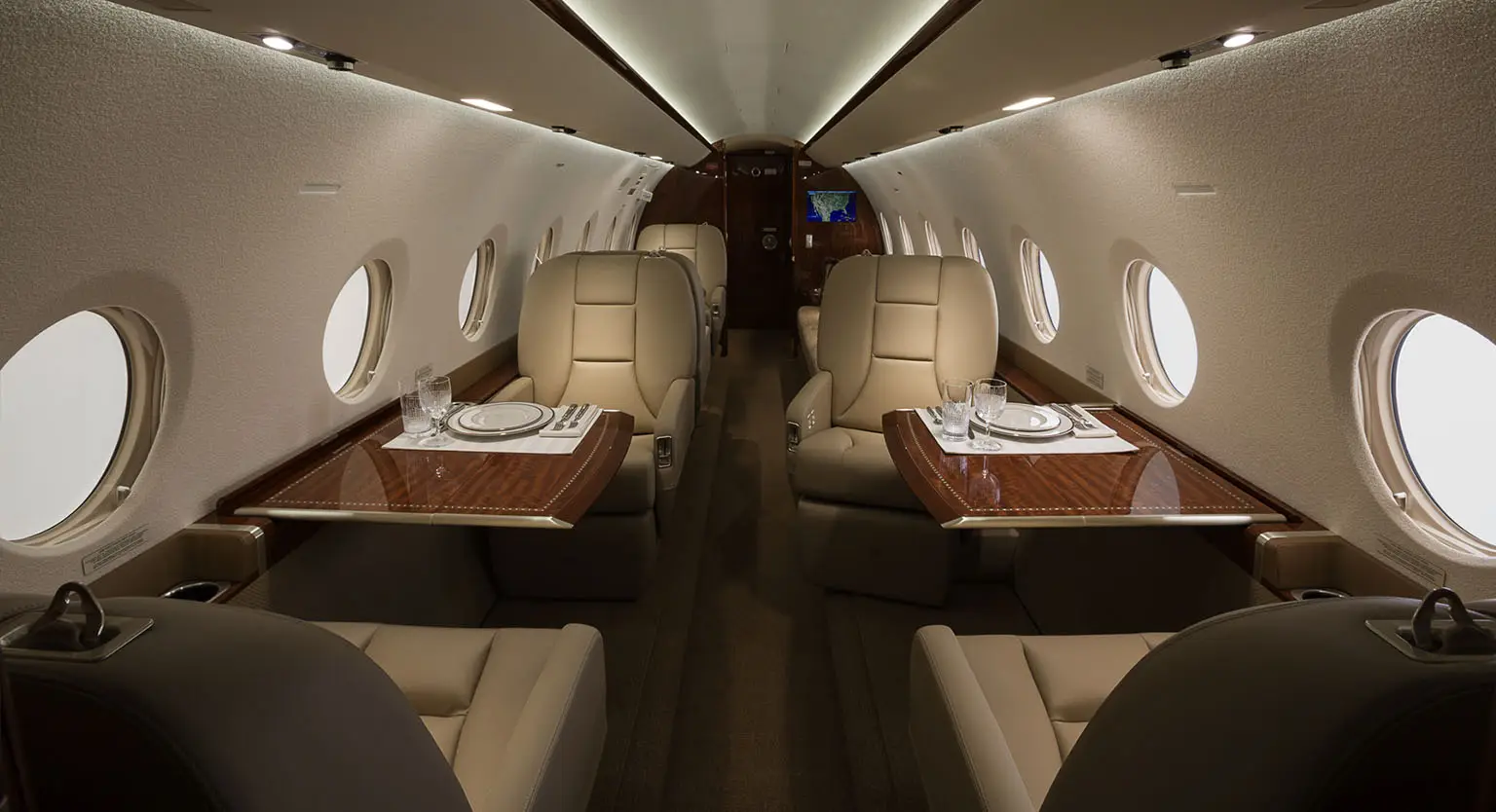 Gulfstream G280 N96FT operated by Western Air Charter, Inc photo 2