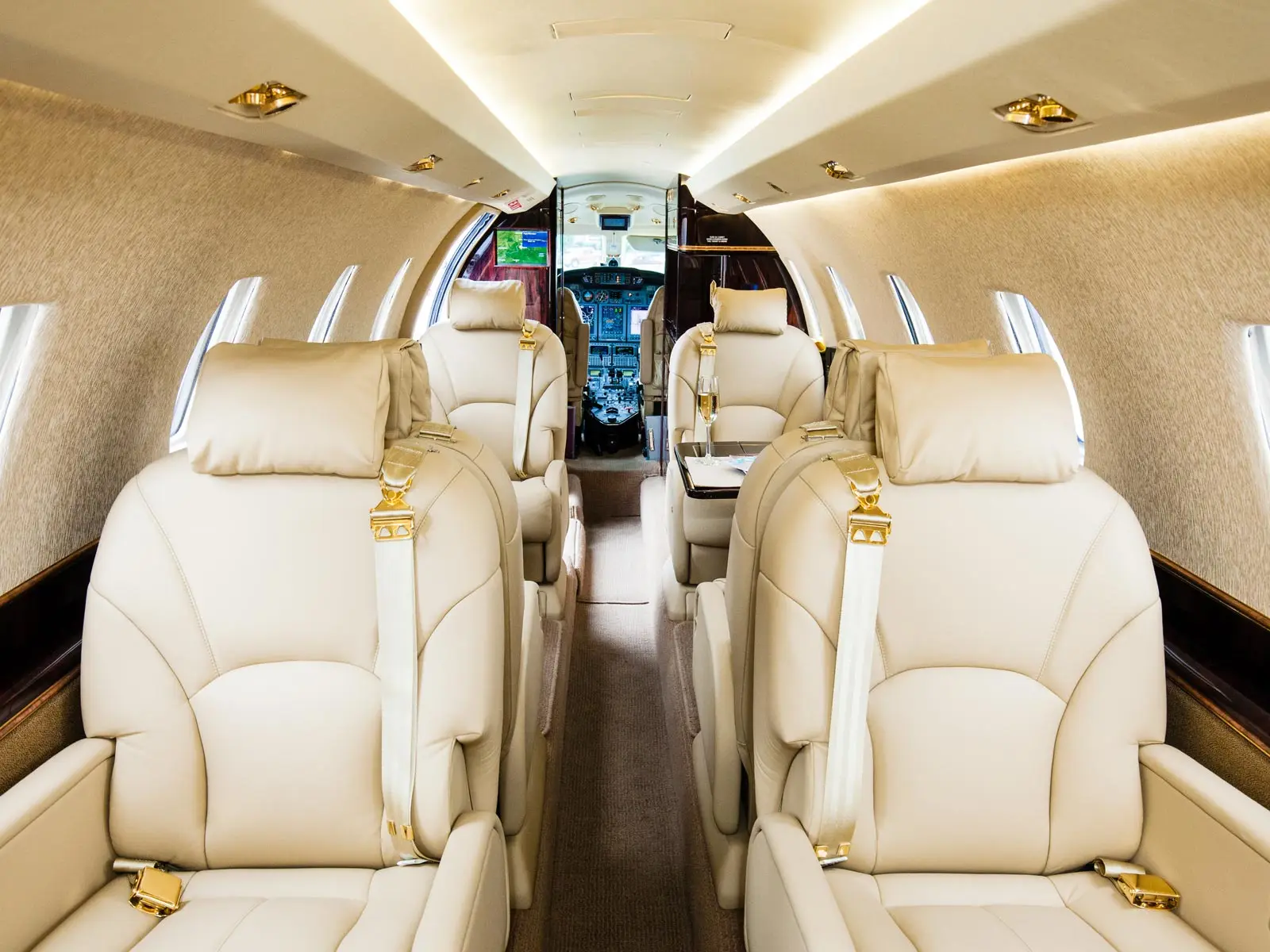 Cessna Citation X N971JS operated by Baker Aviation, LLC photo 2