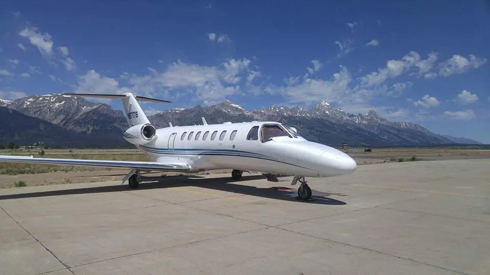 Cessna Citation CJ3 N971TB operated by Reliant Air Charter, exterior
