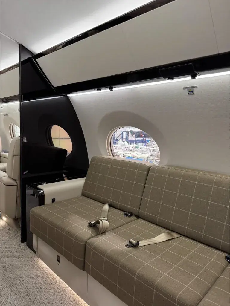 Gulfstream G650ER N972SH operated by Prime Jet, LLC photo 3