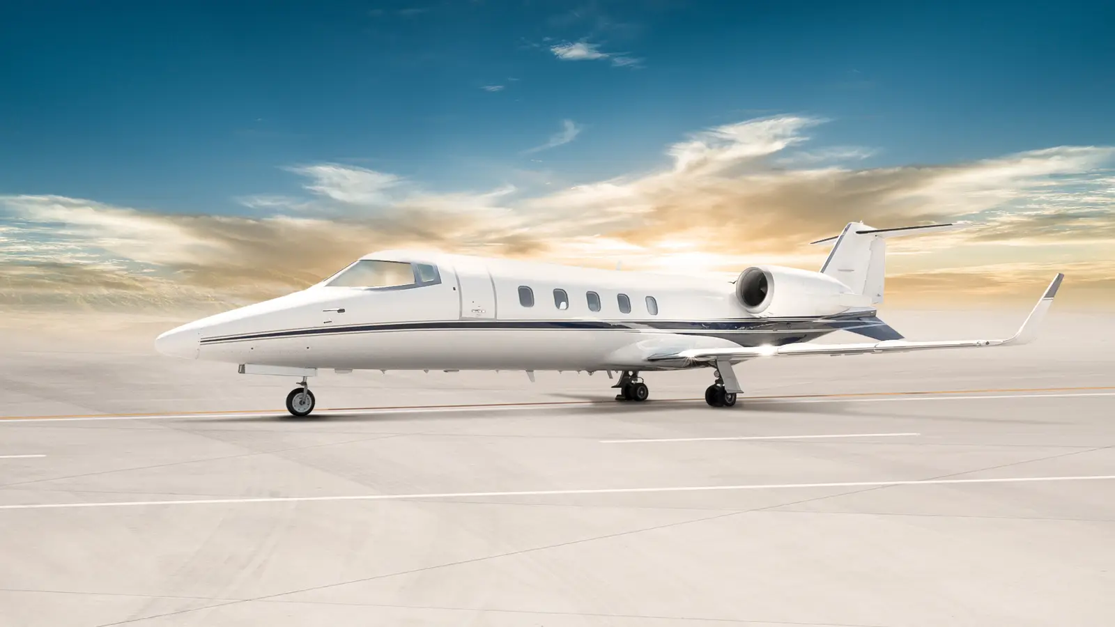 Bombardier Learjet 60 N975LV operated by Cirrus Aviation Services photo 4