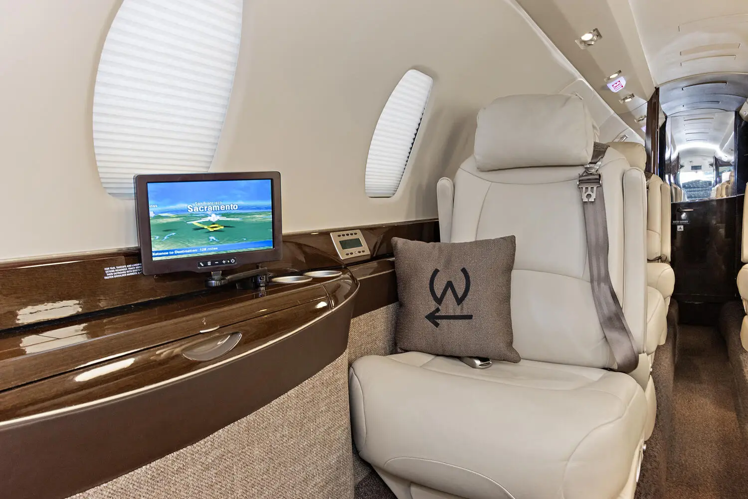 Cessna Citation X N982DW operated by Modesto Jet photo 6