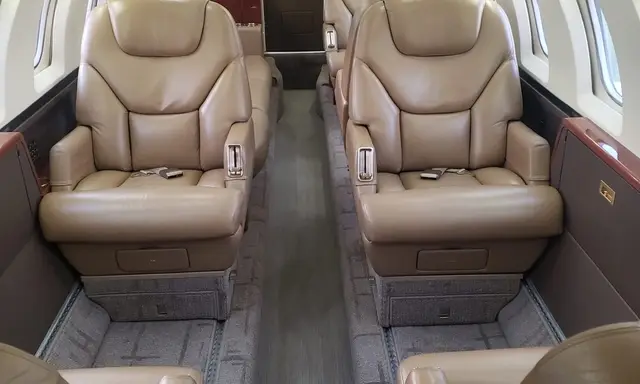 Beechcraft Hawker 1000 N982EC operated by Mac Air Group photo 4