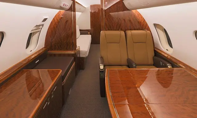 Bombardier Global 5000 N989JR operated by Solairus Aviation photo 5